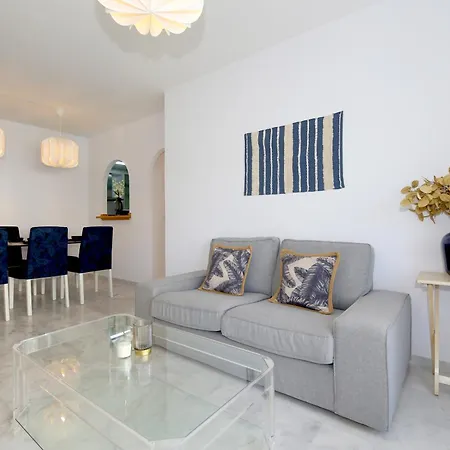 Centre Tulipa * Estepona