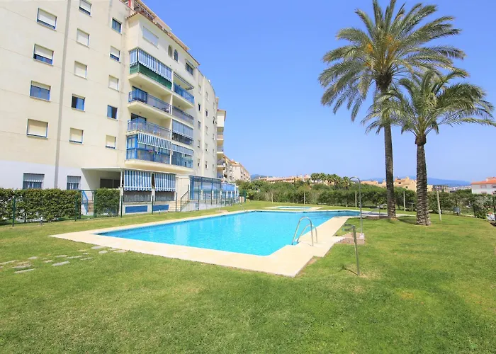 Centre Tulipa Apartment Estepona