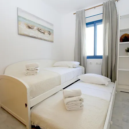 Centre Tulipa Εστεπόνα